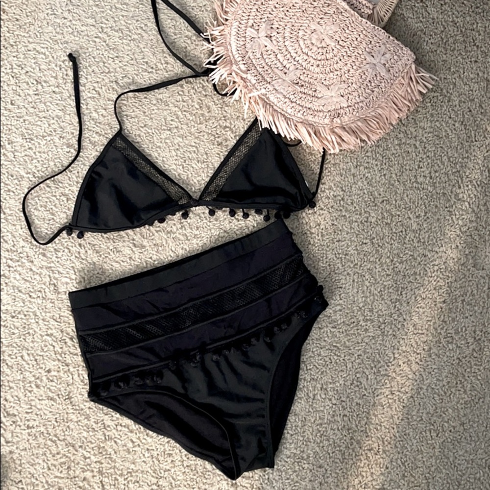 Pom Pom Boho Black high-waisted Bikini